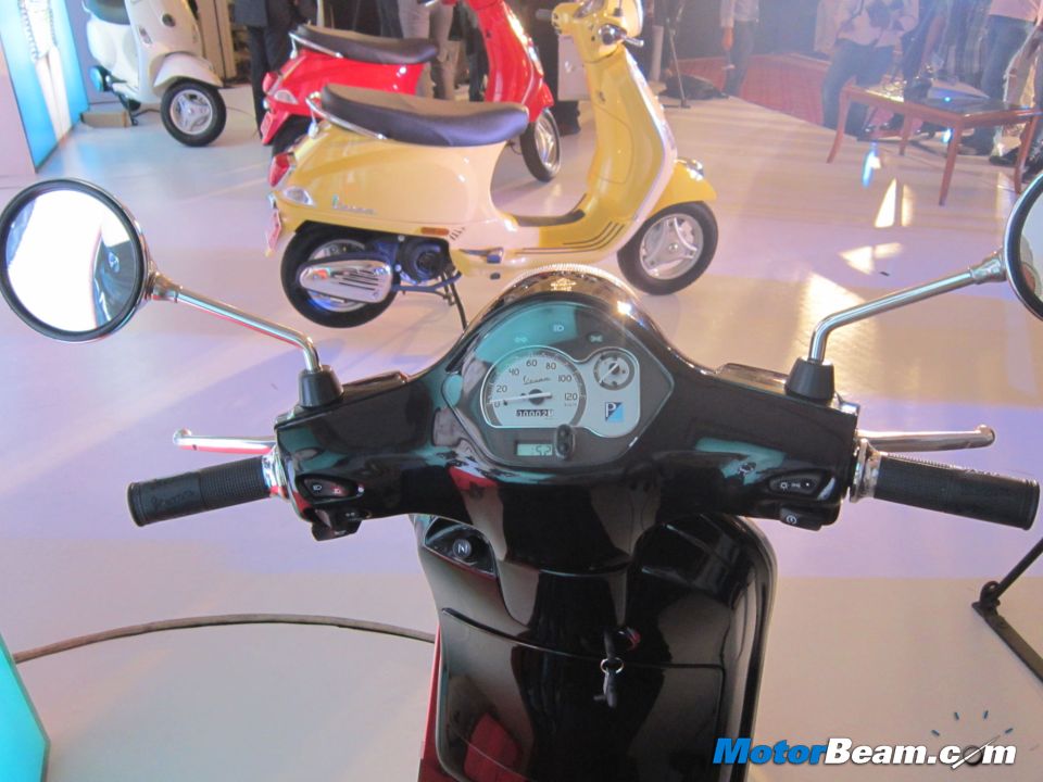 2012 Vespa LX125 Rider View