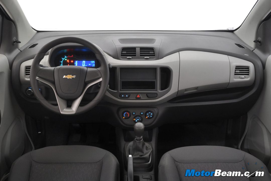 2013 Chevrolet Spin Dashboard