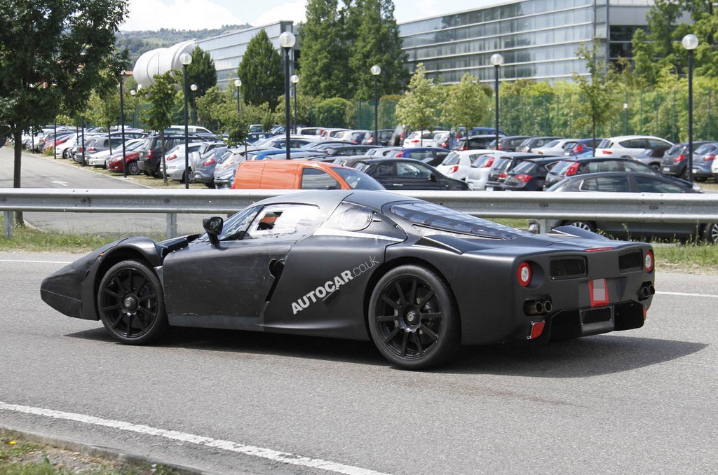 2013 Ferrari Enzo spy side