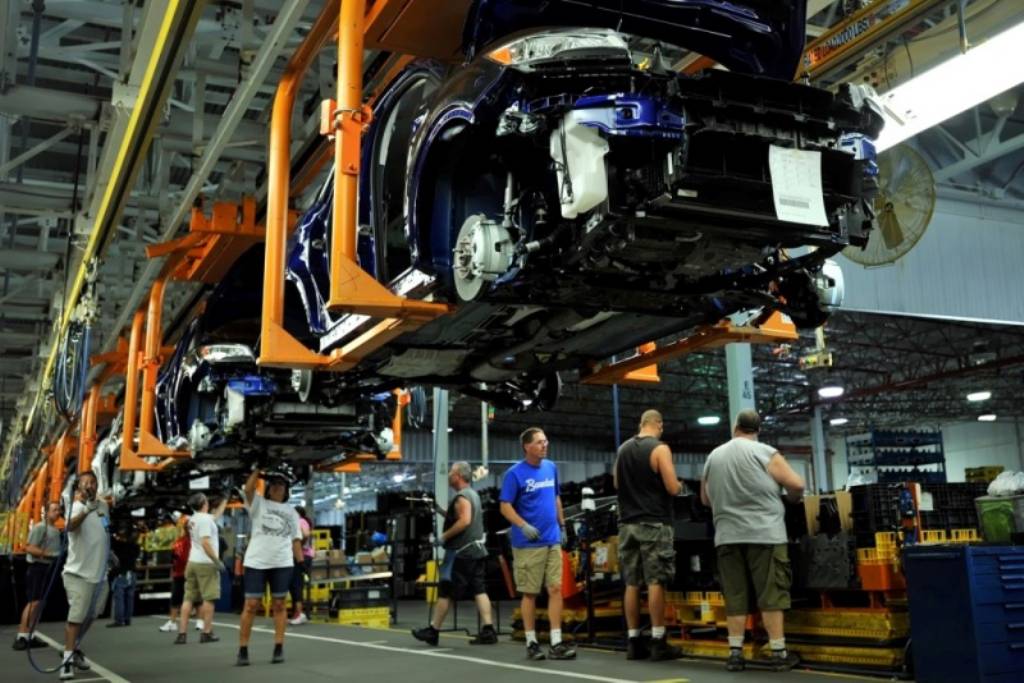 2013 Ford Assembly Line