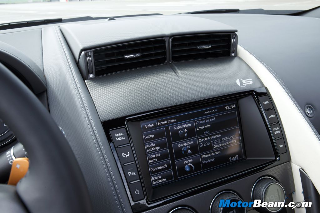 2013 Jaguar F-Type AC Vents