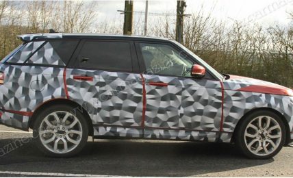 2013 Range Rover Sport Spyshot Side