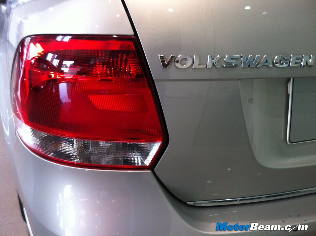2013 Volkswagen Vento Tail Lights