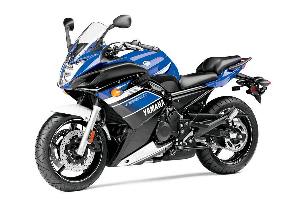 2013 Yamaha FZ6R Front Blue