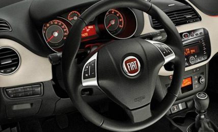 2013 Fiat Linea Interior