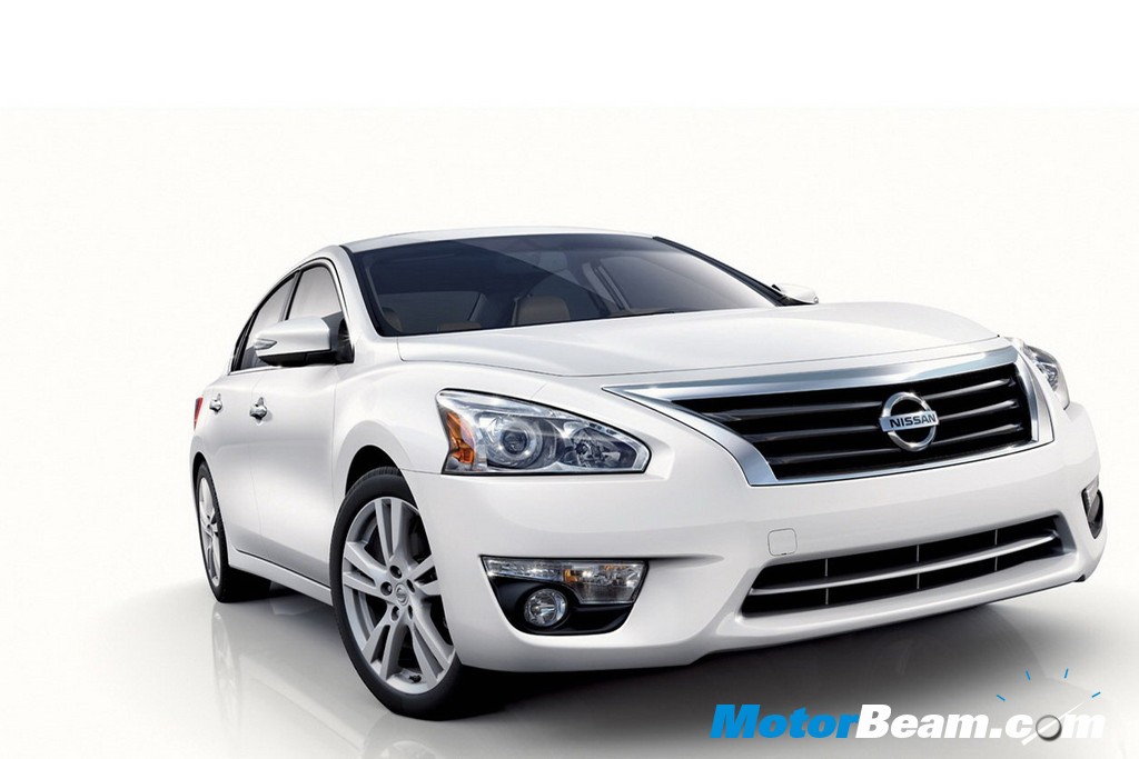 2013 Nissan Altima front