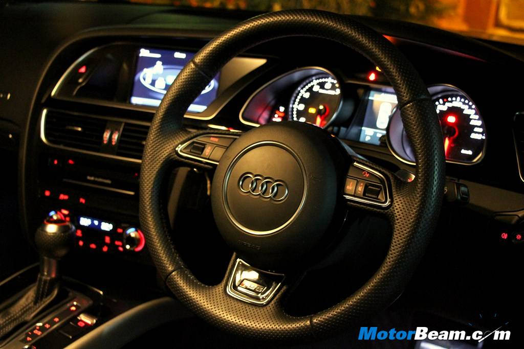 2014 Audi RS5 Steering