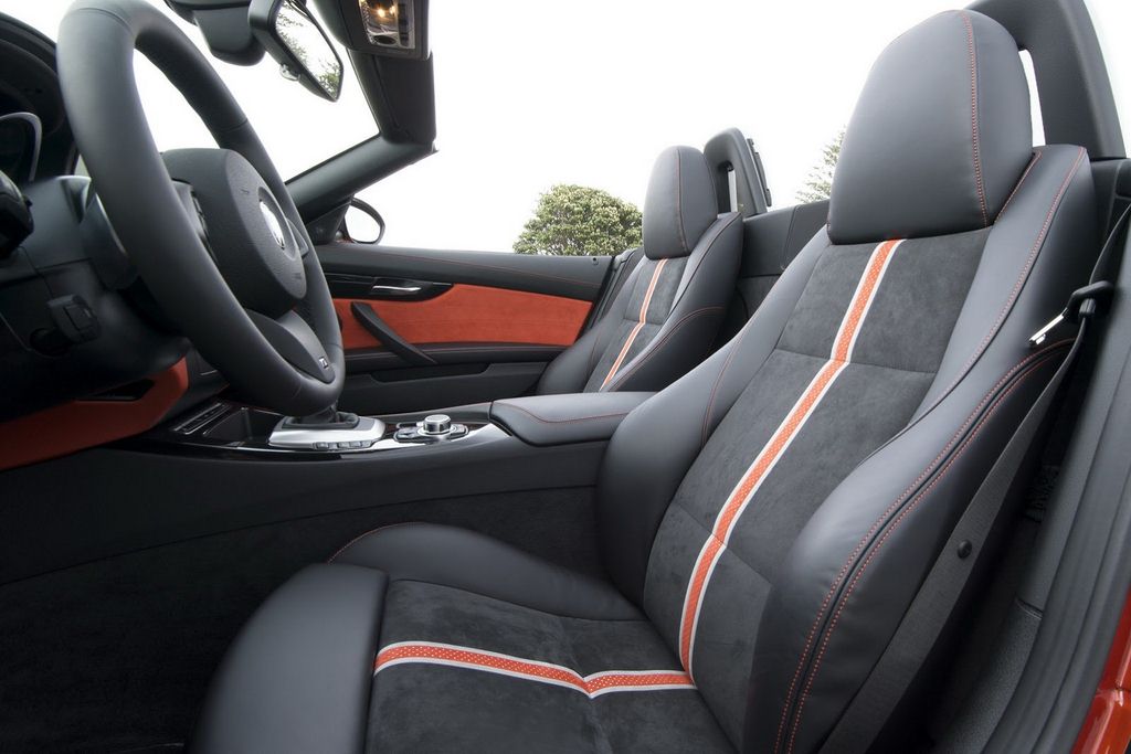 2014 BMW Z4 Roadster interior