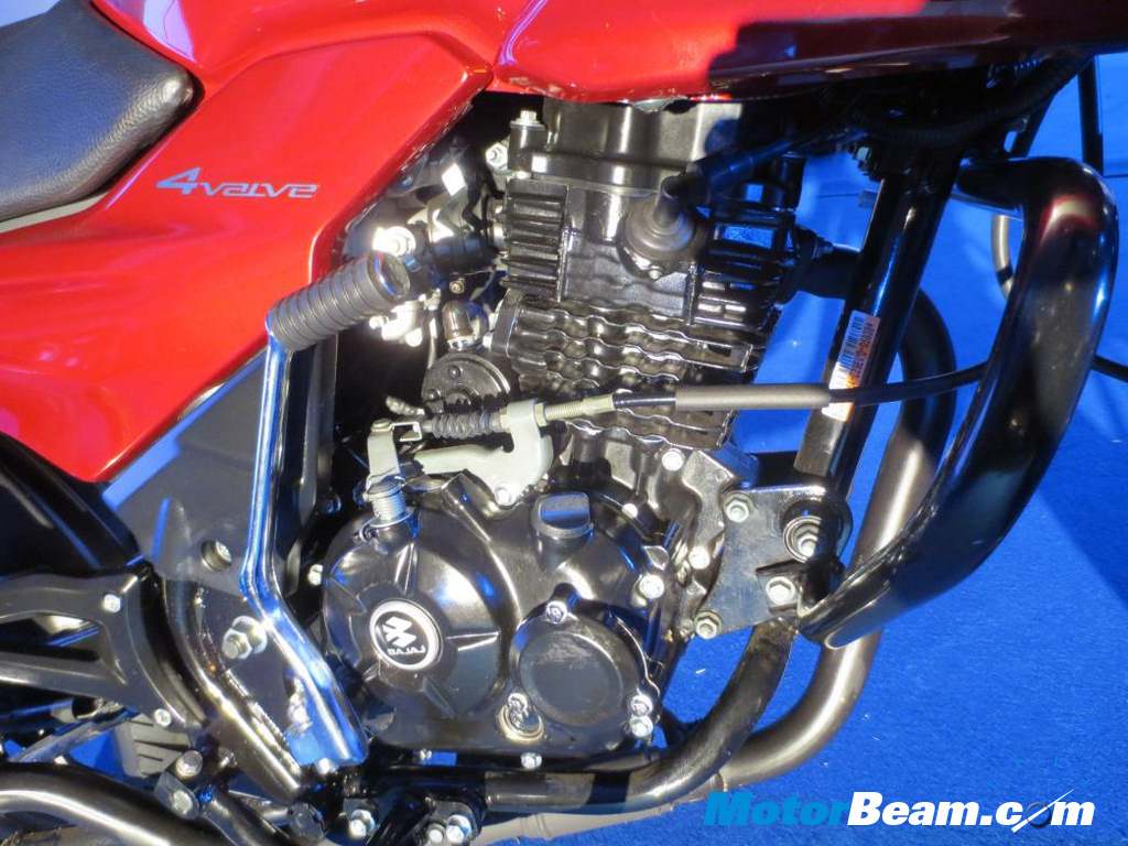 2014 Bajaj Discover 150F Engine