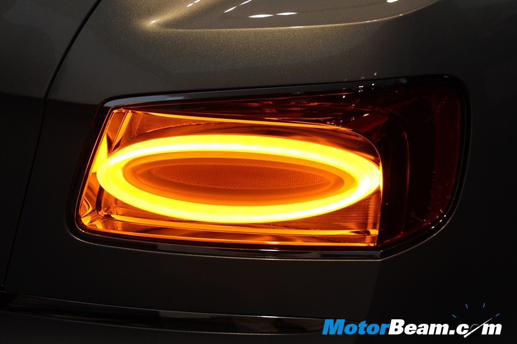 2014 Bentley Flying Spur Tail Light