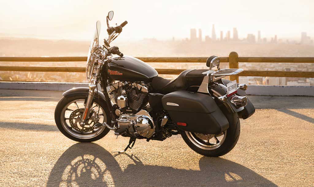 2014-Harley-Davidson-SuperLow-1200T-USA