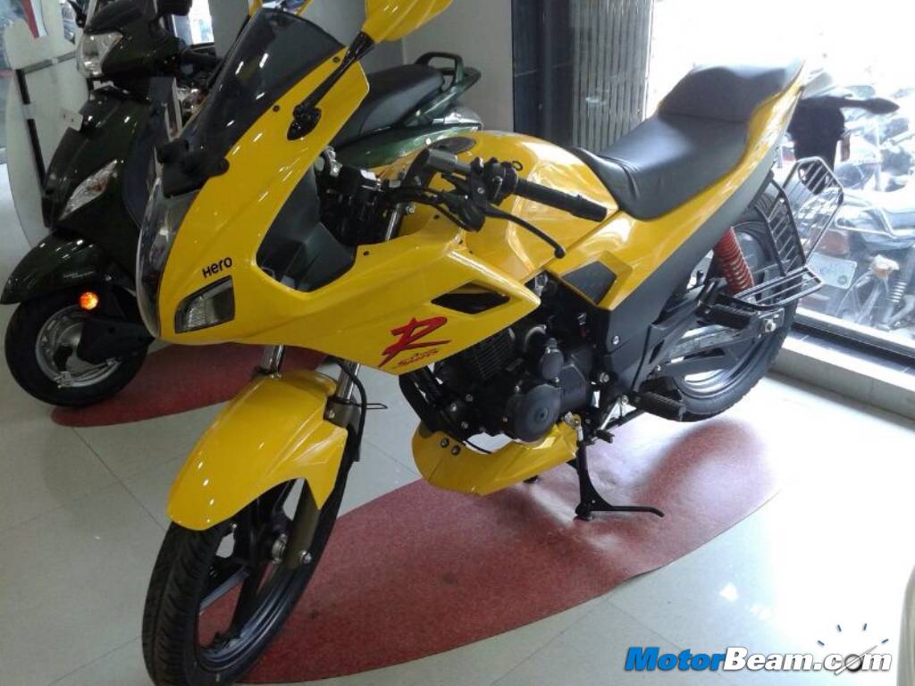 14 Karizma R Karizma Zmr Prices Revealed As Hero Dispatches Bikes 14 Karizma R Karizma Zmr Prices Revealed As Hero Dispatches Bikes