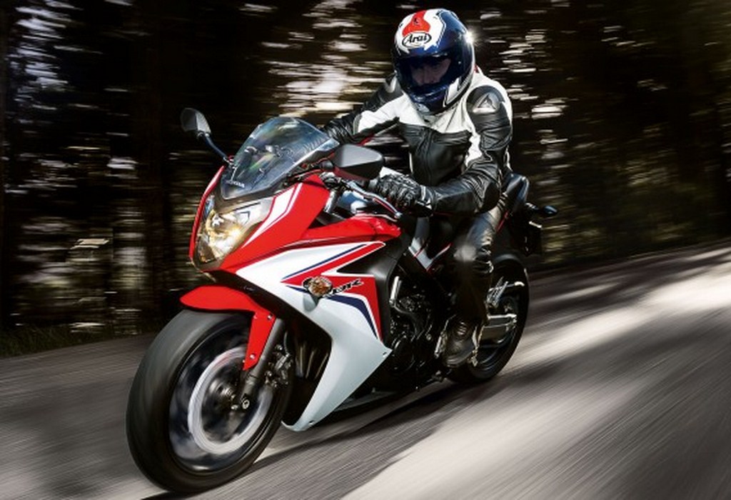 2014 Honda CBR650F Action