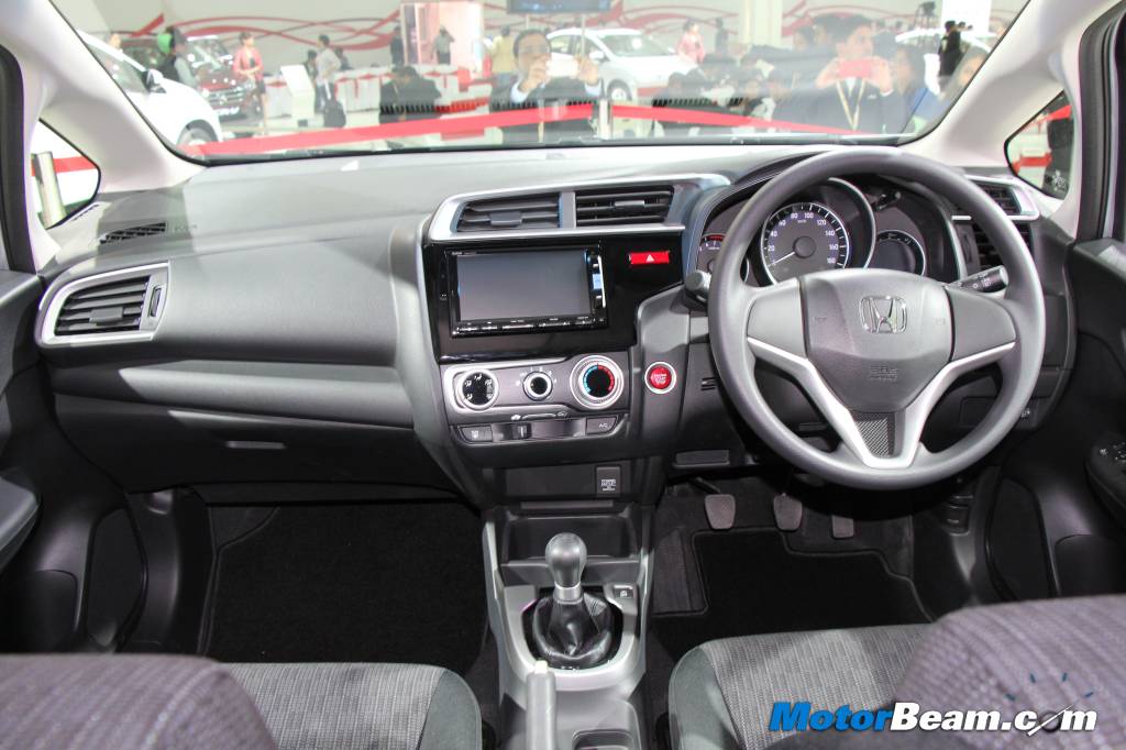 2014 Honda Jazz India 7
