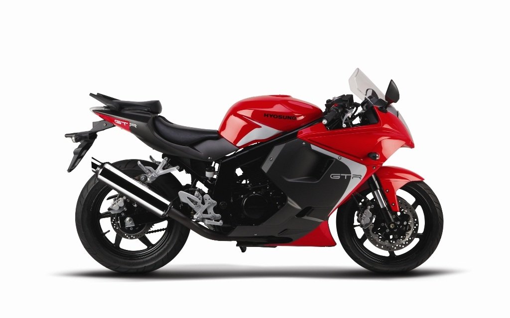 2014 Hyosung GT250R Red