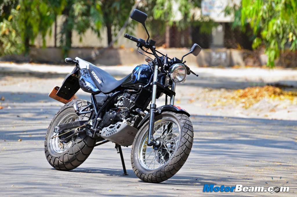 2014 Hyosung RT125D Test Ride Review 2014 Hyosung RT125D Test Ride Review