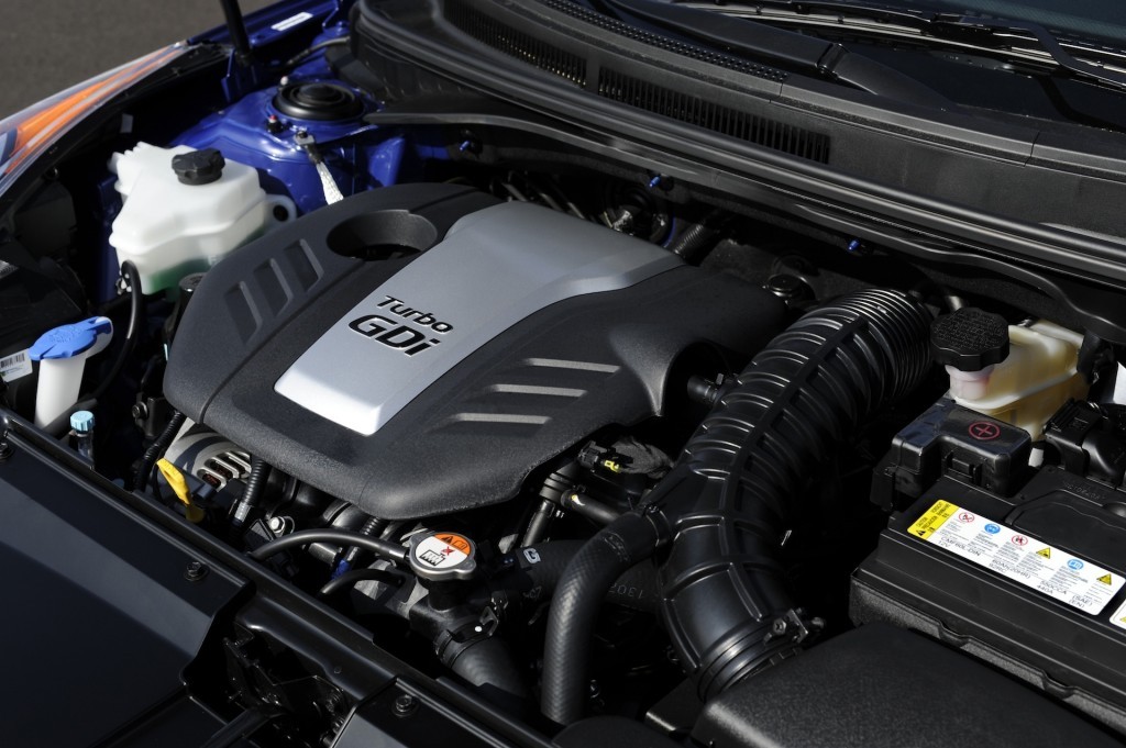 2014 Hyundai Veloster R Engine