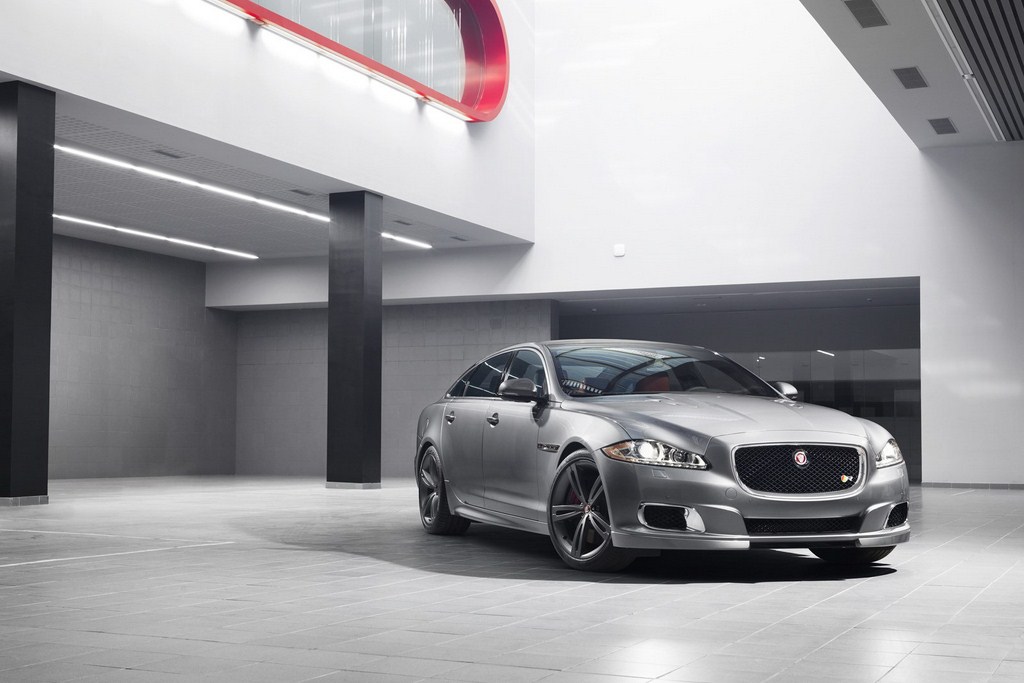2014 Jaguar XJR