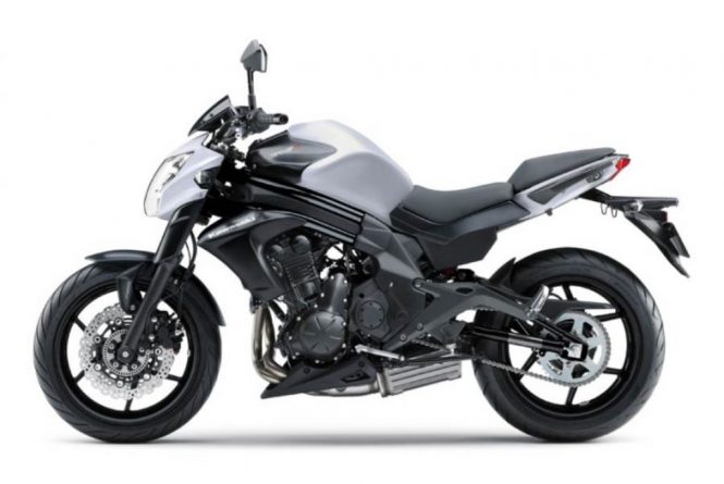 2014 Kawasaki ER-6n Side