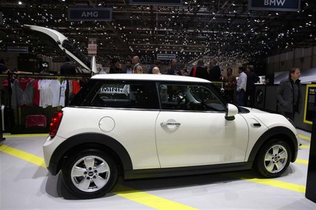 2014 MINI One Unveil