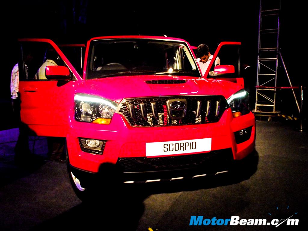 2014 Mahindra Scorpio Front