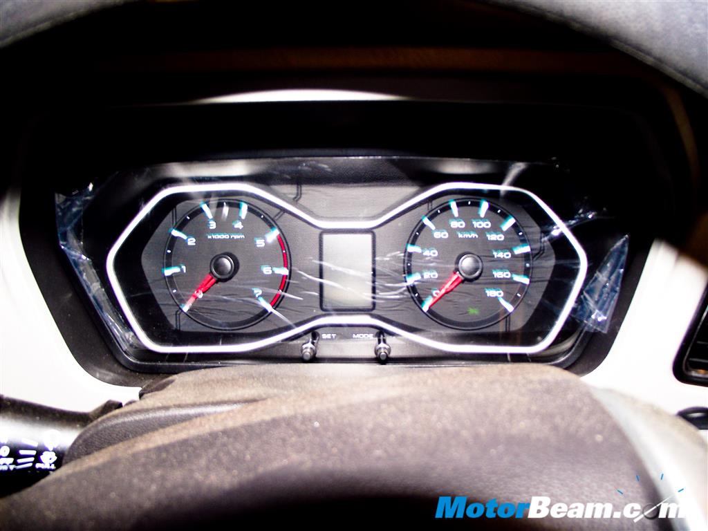 2014 Mahindra Scorpio Instrument Cluster