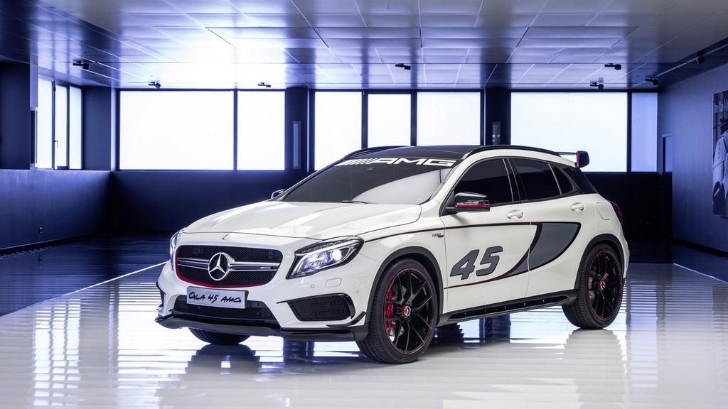 2014 Mercedes Benz GLA 45 AMG Concept Wallpaper