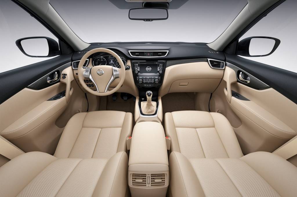 2014 Nissan X-Trail Interiors