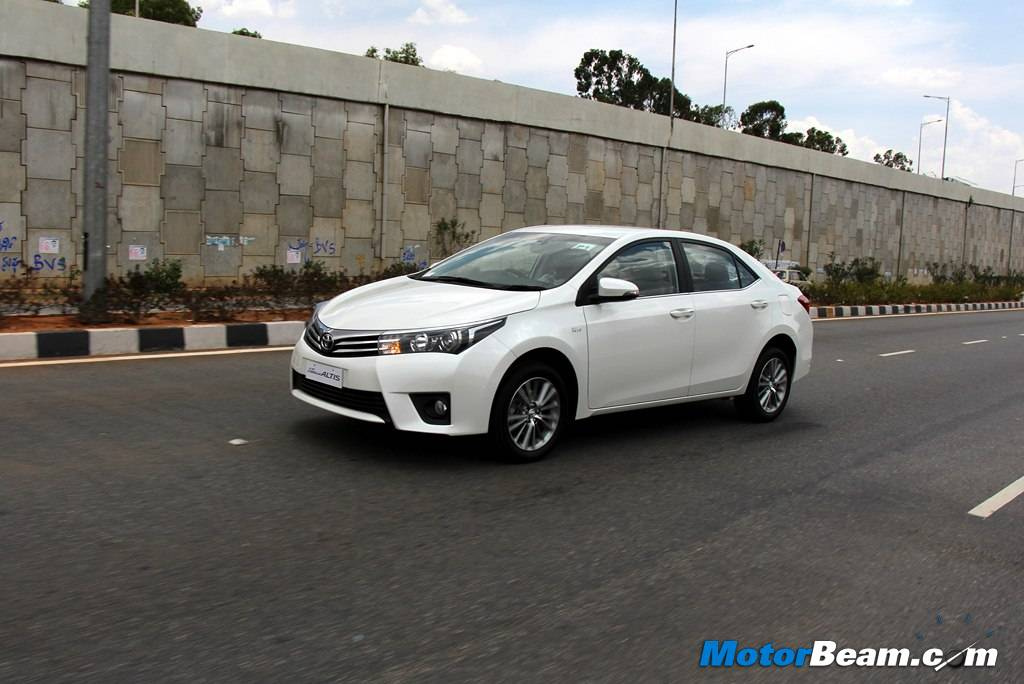 2014 Toyota Corolla Altis Performance Review