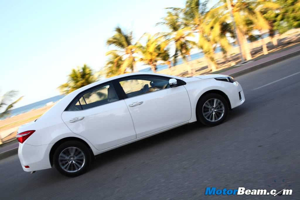 2014 Toyota Corolla Performance Review 2014 Toyota Corolla Performance Review