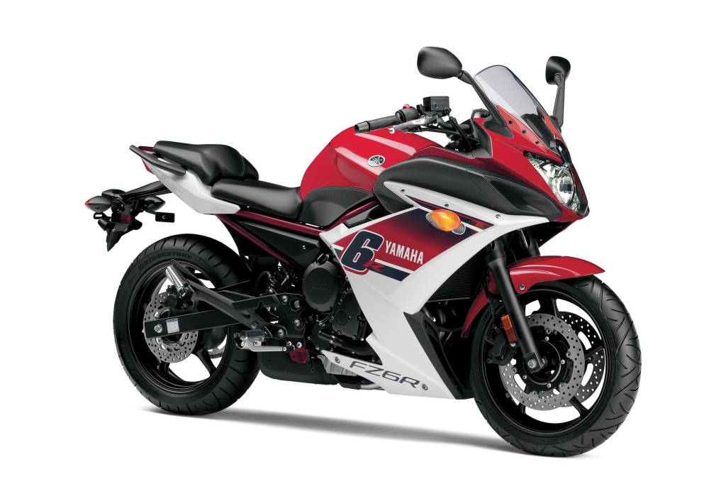 2014 Yamaha FZ6R Wallpaper