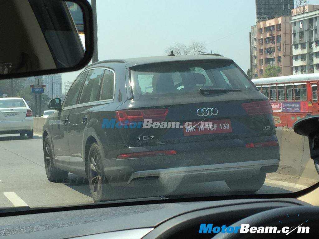 2015 Audi Q7 Rear Spypic