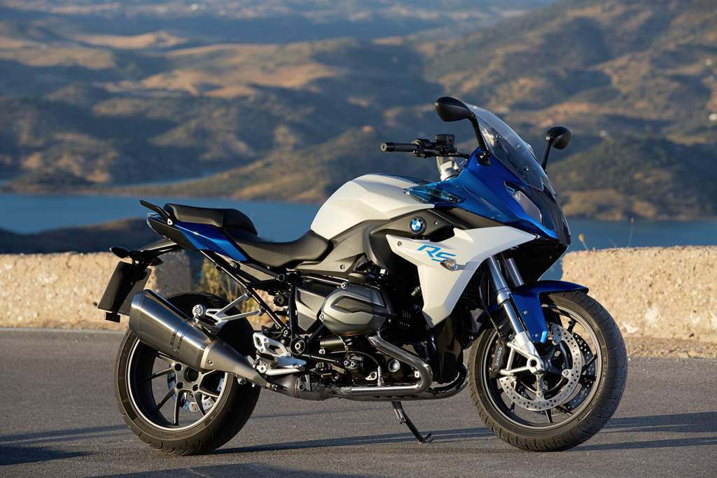 2015 BMW R1200 RS Side
