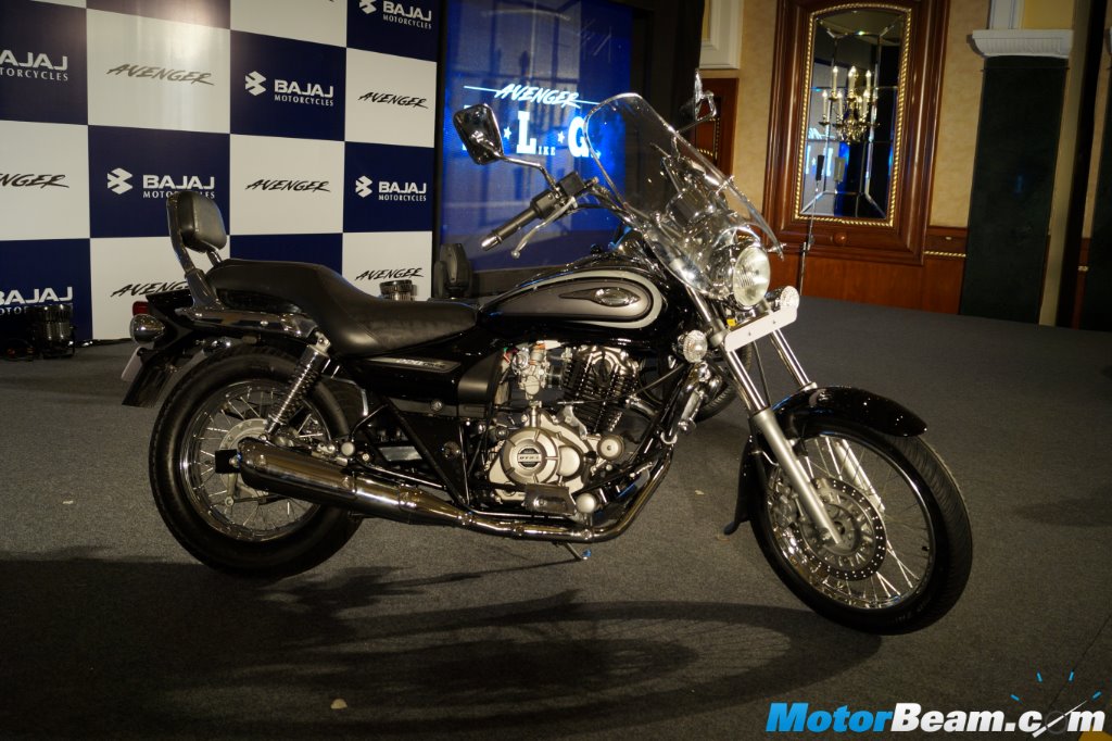 2015 Bajaj Avenger Cruise 220 Side