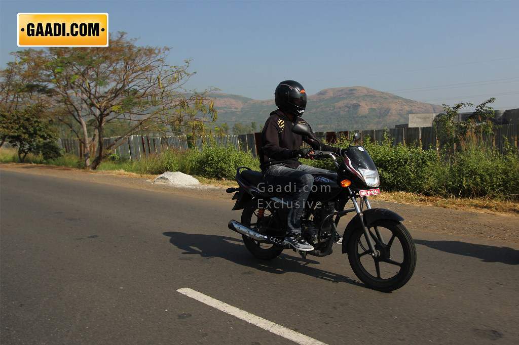 2015 Bajaj Platina 100 Spy Shot Undisguised Front