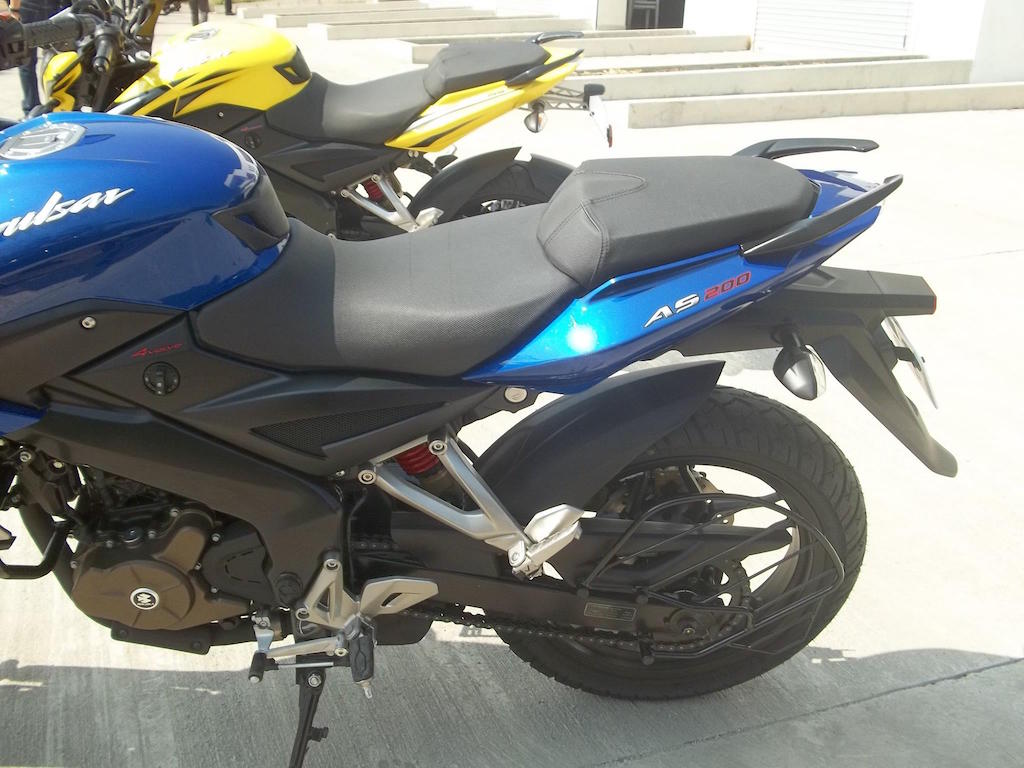 2015 Bajaj Pulsar 200 AS Badge