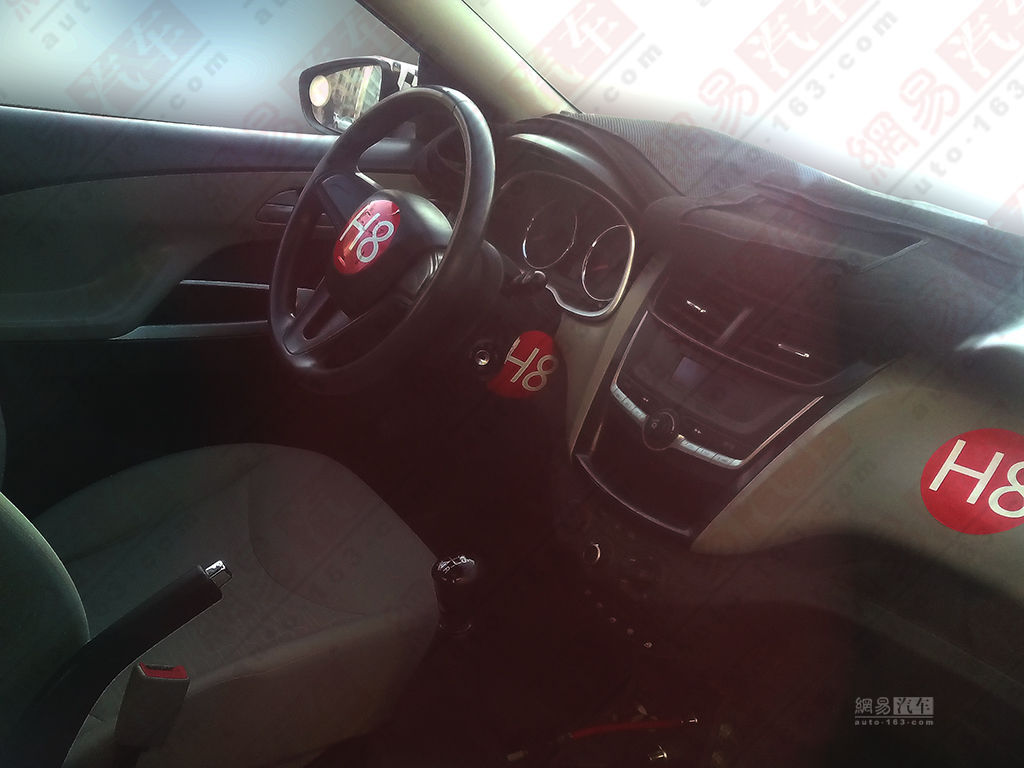 2015 Chevrolet Sail Facelift Spy Shot China Interiors