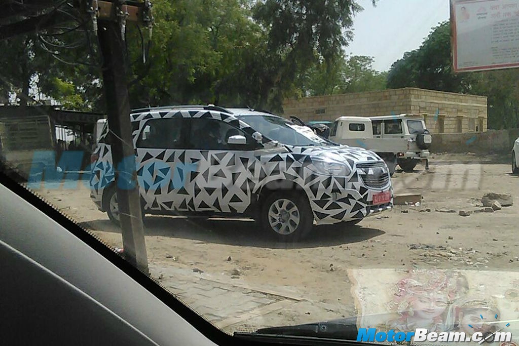 2015 Chevrolet Spin Spied India