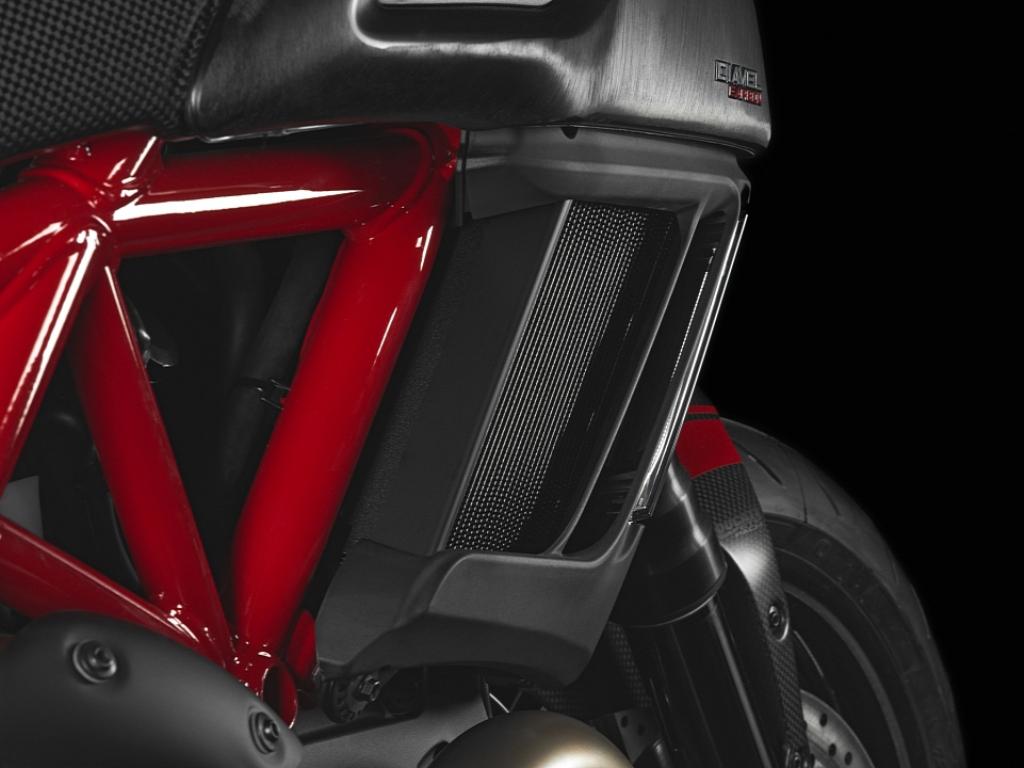 2015-Ducati-Diavel-Air-Intake