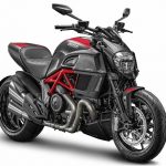 2015 Ducati Diavel Carbon Front