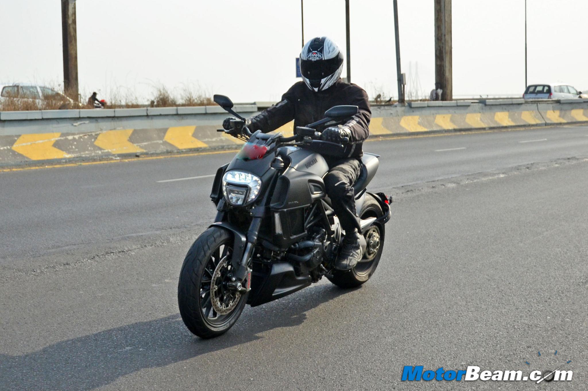 2015 Ducati Diavel Review