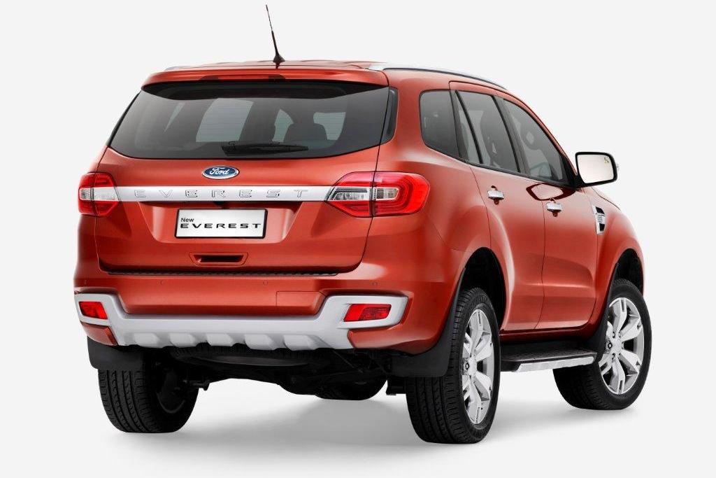 2015 Ford Endeavour Rear