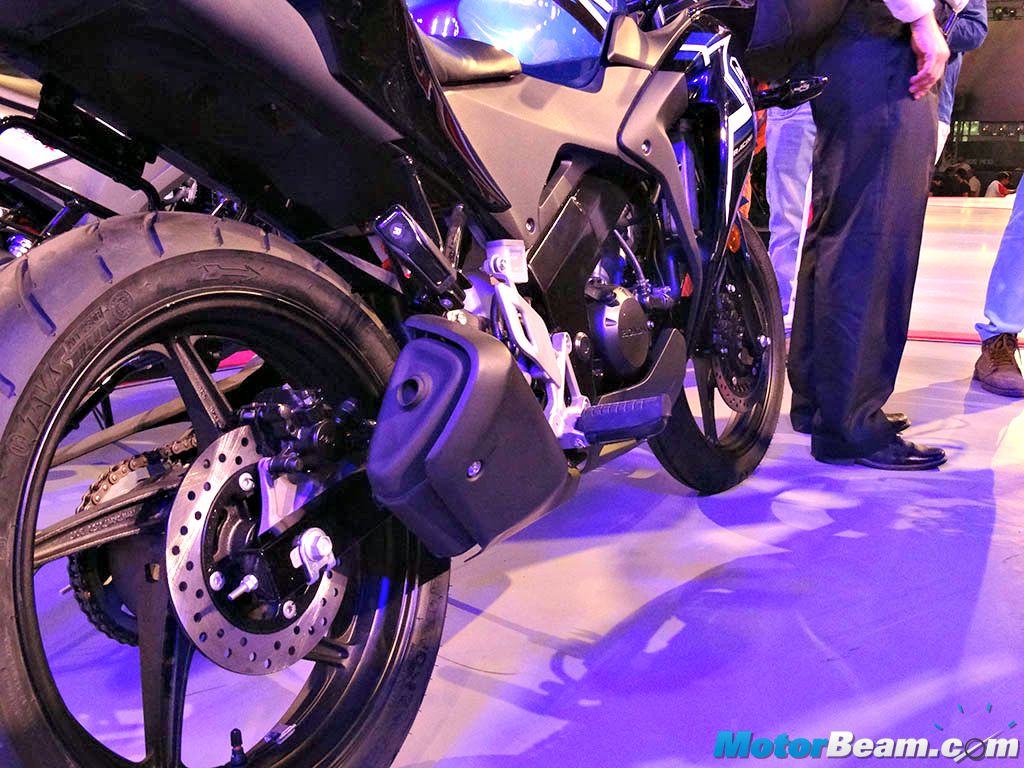 2015 Honda CBR150R New Graphics