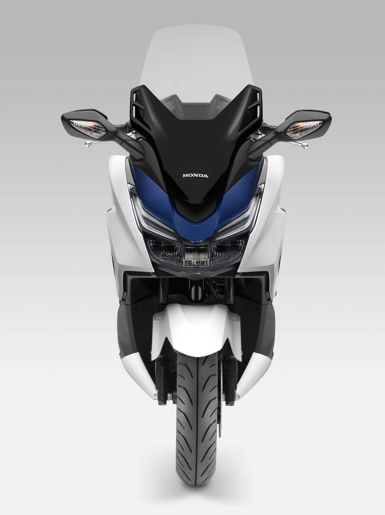 2015 Honda Forza 125 Front