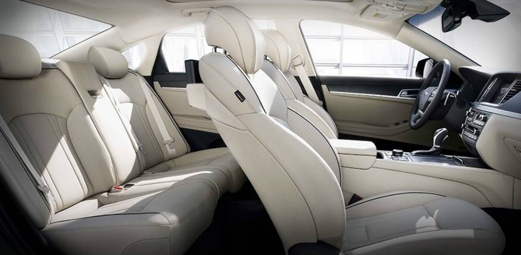 2015 Hyundai Genesis Rear Seat