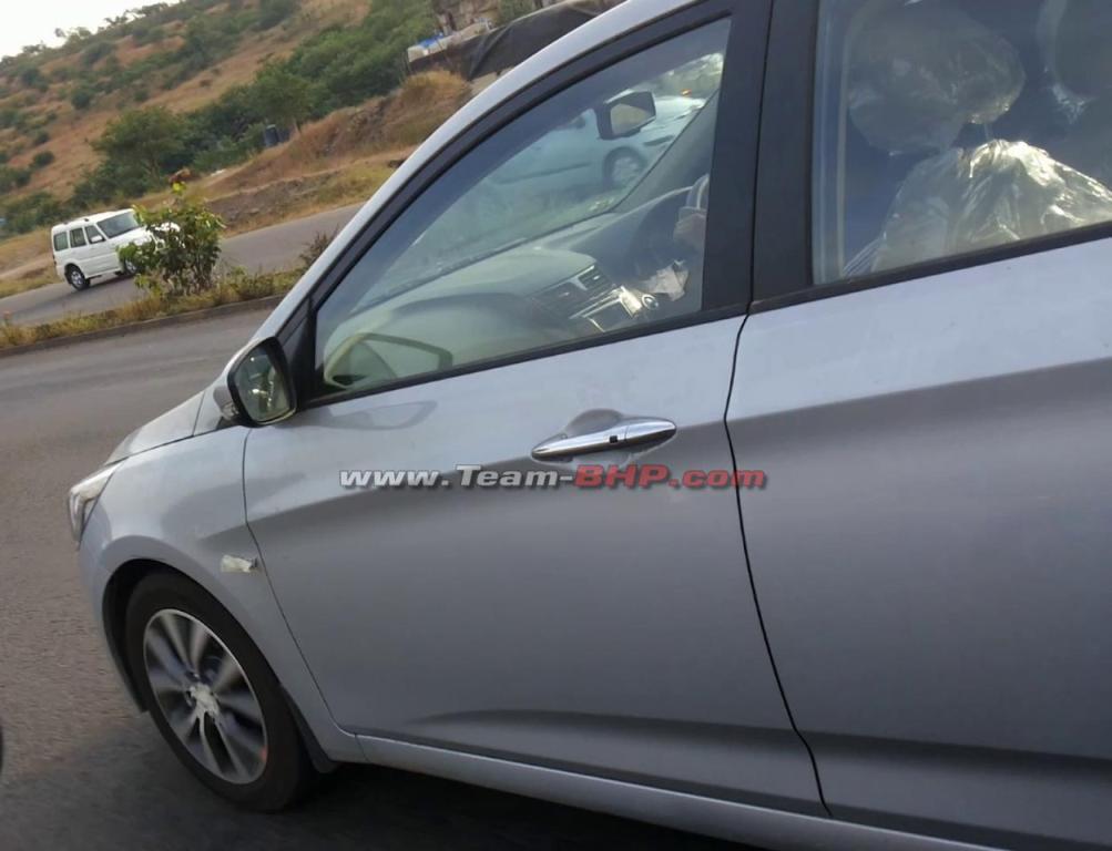 2015 Hyundai Verna Facelift Spied Pune Interior