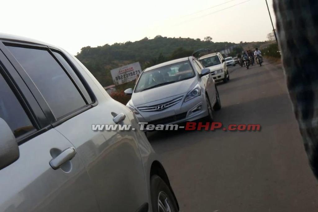 2015 Hyundai Verna Facelift Spied Pune