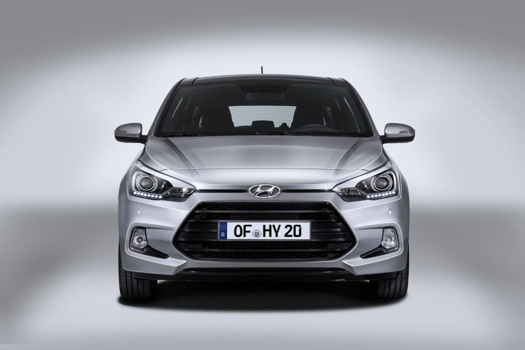 2015 Hyundai i20 Coupe Front