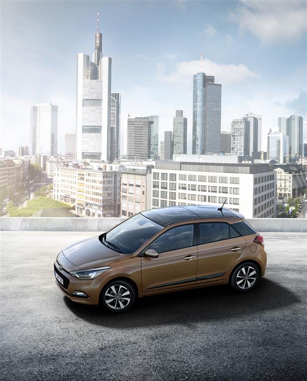 2015 Hyundai i20 Paris Motor Show