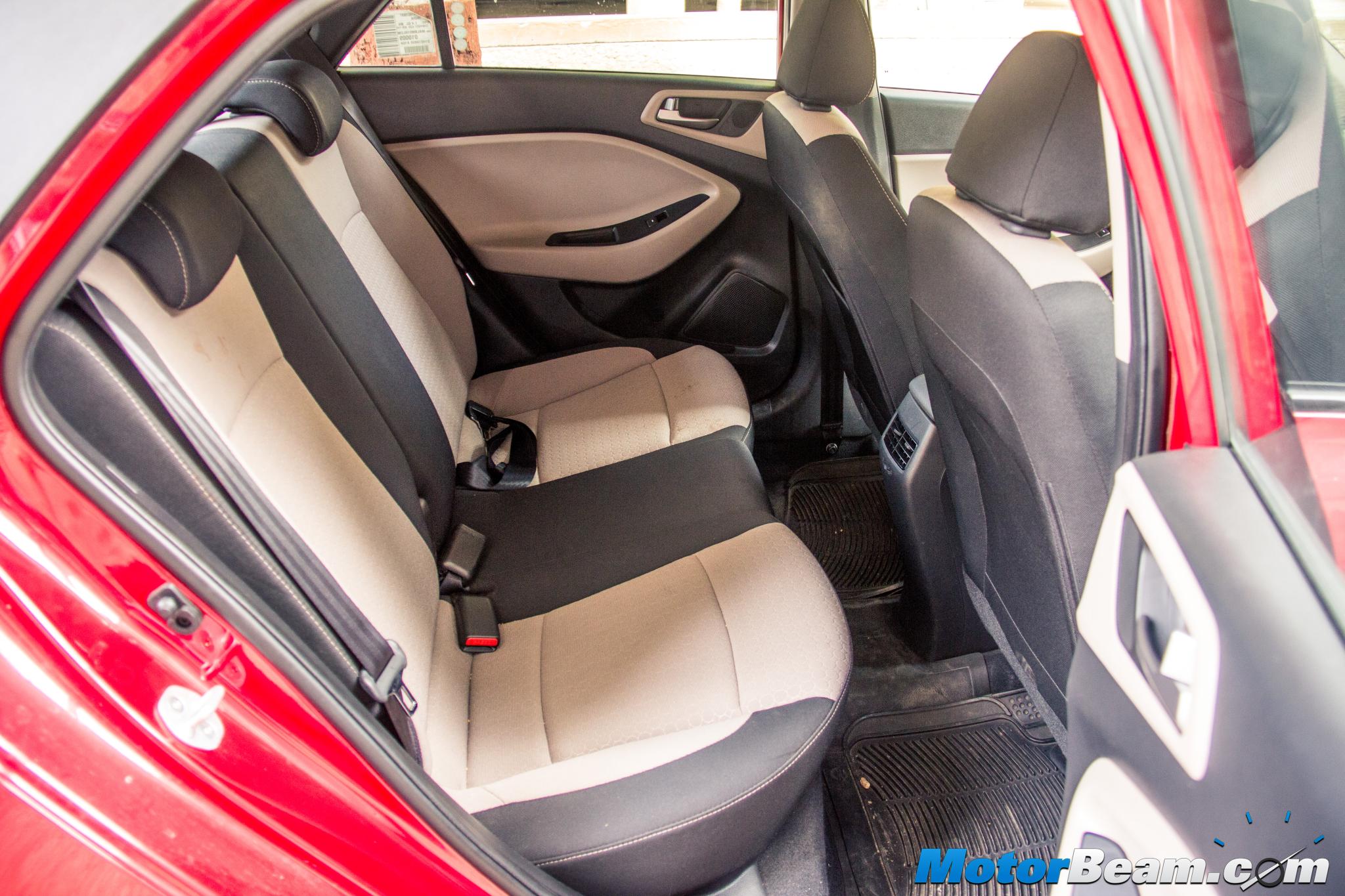 2015 Hyundai i20 vs Honda Jazz